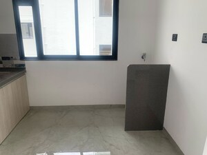 Room in 2 BHK Apartment at Unique Youtopia, Kharadi – for Rent