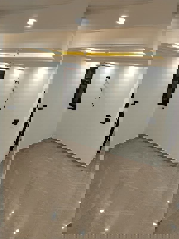 3 BHK + Servant Room Builder Floor For Sale in East Of Kailash, New Delh