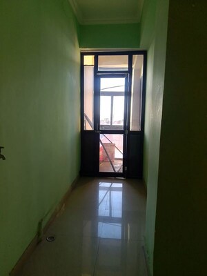 Building Lobby in 3 BHK Apartment at Morabadi – for Rent