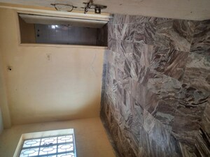 Room in 2 BHK Apartment at Indrapuri Colony – for Rent