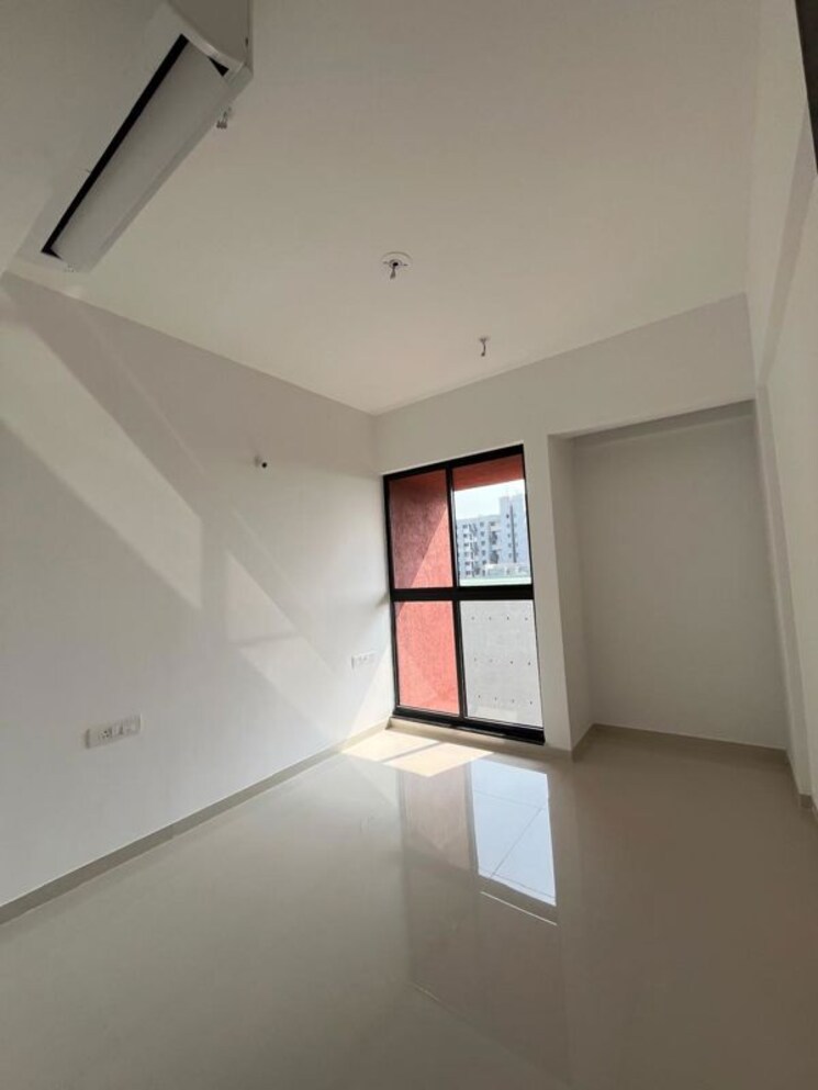 Room, lodha-palava-downtown 2 Bedroom 630 Sq.Ft. Apartment In Dombivli East Thane 9726320