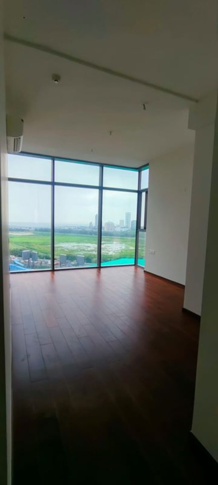 Room, piramal-mahalaxmi 3 Bedroom 1050 Sq.Ft. Apartment In Mahalaxmi Mumbai 9726319