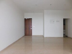 Room in 3 BHK Apartment at Piramal Mahalaxmi, Mahalaxmi – for Rent