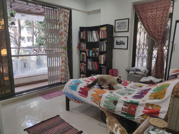 Bedroom, bandra west 1 Bedroom 500 Sq.Ft. Apartment In Bandra West Mumbai 9726310