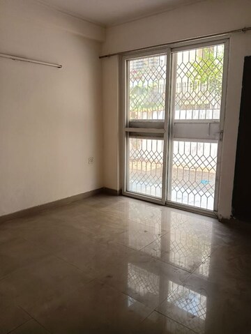 Room in 4 BHK Builder Floor at Orchid Island, Sector 51 – for Sale