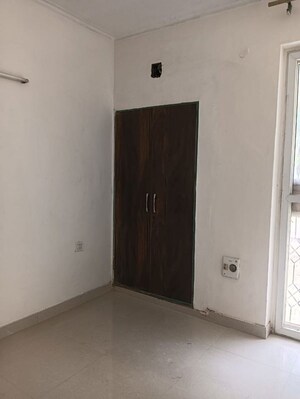 Room in 4 BHK Builder Floor at Orchid Island, Sector 51 – for Sale