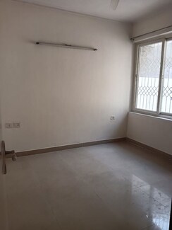 4 BHK + Extra Room Builder Floor For Sale in Orchid Island