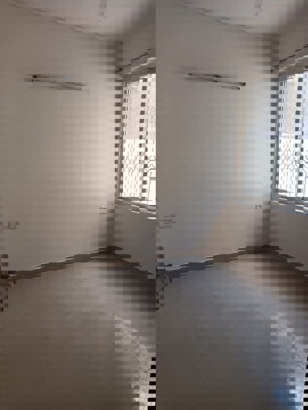 4 BHK + Extra Room Builder Floor For Sale in Orchid Island