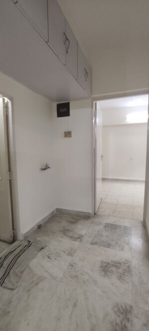 Room in 1 BHK Apartment at Flower Valley Complex, Khopat – for Rent