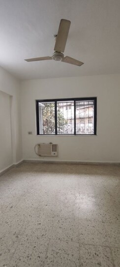 1 BHK + Extra Room Apartment For Rent in Flower Valley Complex
