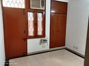 Furnished Amenities in 3 BHK Builder Floor at Ardee City, Sector 52 – for Sale