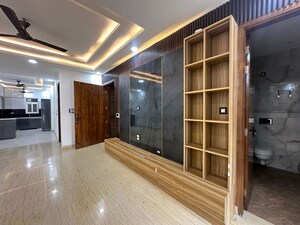 Room in 3 BHK Builder Floor at Fidato Honour Homes, Sector 89 – for Rent