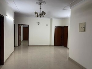 Room in 4 BHK Builder Floor at Ardee City, Sector 52 – for Sale