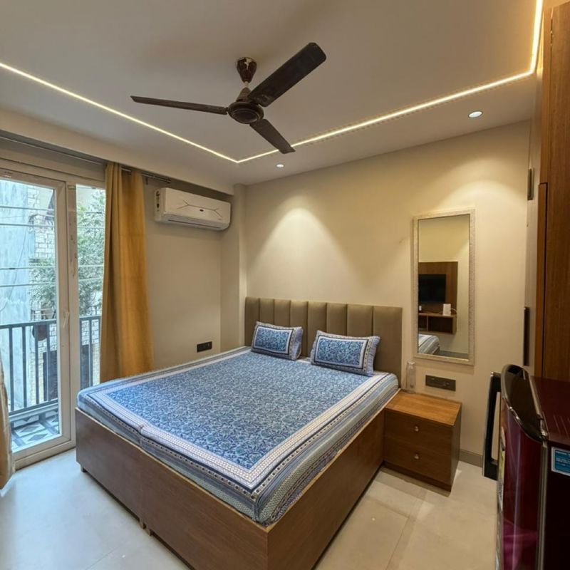 1 BHK Builder Floor For Rent in Sector 55