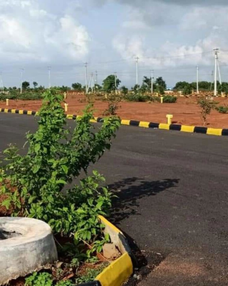 Garden, shathabdhi-silver-springs-grand  150 Sq.Yd. Plot In Keshampet Hyderabad 9726402