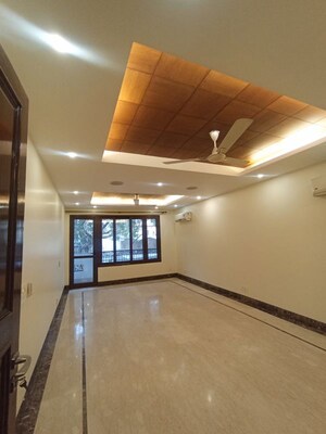 Furnished Amenities in 4 BHK Builder Floor at Greater Kailash ii – for Rent