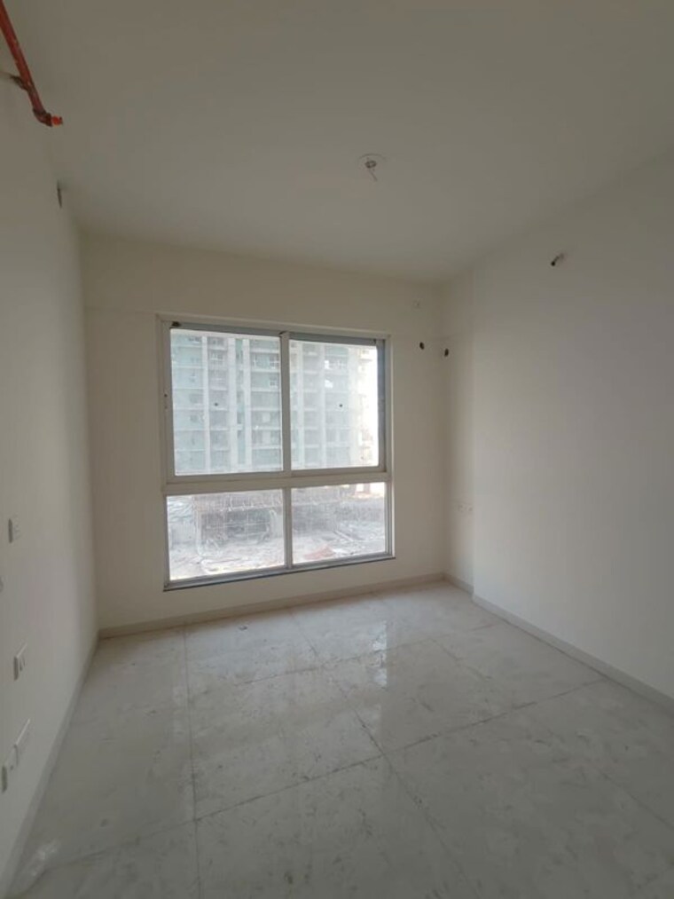 Bedroom, sheth-zuri 3 Bedroom 800 Sq.Ft. Apartment In Laxmi Nagar Thane 9726439