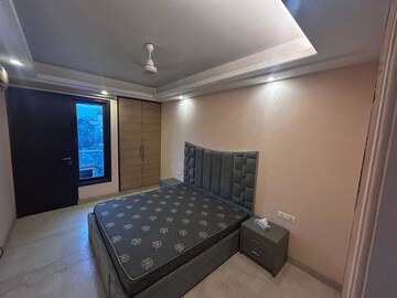 Bedroom in 3 BHK Builder Floor at Chittaranjan Park – for Rent