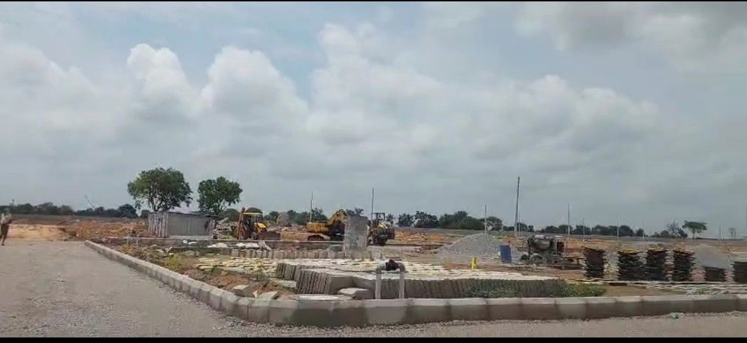 Plot For Sale in Sri Sky City