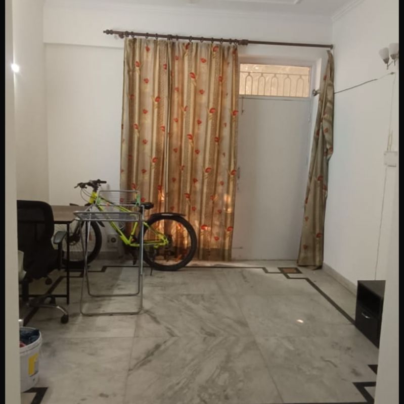 2 BHK + Servant Room Builder Floor For Rent in Sector 51