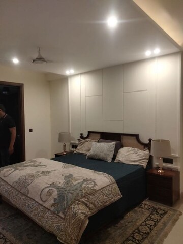 Bedroom in 3 BHK Builder Floor at Greater Kailash Part 3 – for Rent