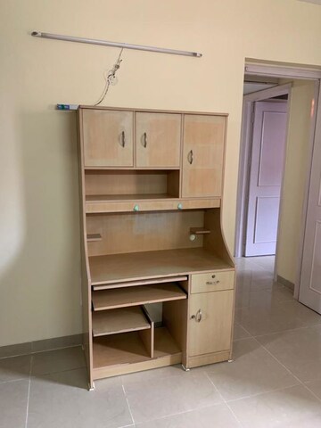  Shop For Sale in Smart World Orchard, Sector 61