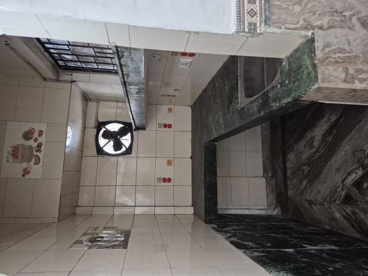 undefined, mayur vihar 3.5 Bedroom 980 Sq.Ft. Builder Floor In Mayur Vihar Delhi 9726458