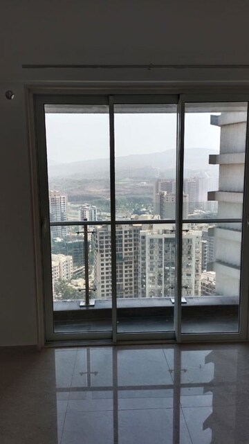 2 BHK Apartment For Rent in JP Decks, Goregaon East