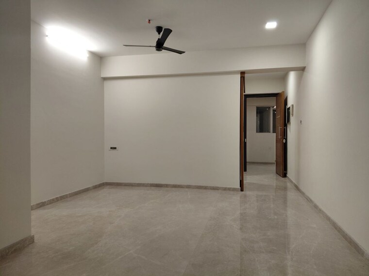 Room, ekta-tripolis-phase-2 3 Bedroom 1084 Sq.Ft. Apartment In Goregaon West Mumbai 9726470