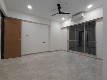 Room in 3 BHK Apartment at Ekta Tripolis Phase 2, Goregaon West – for Rent