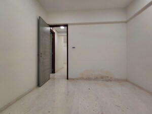 Room in 2 BHK Apartment at Ekta Tripolis, Goregaon West – for Rent