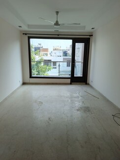 4 BHK + Pooja Room,Servant Room Builder Floor For Rent in Hauz Khas Enclave