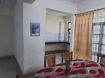 Living Room in 3 BHK Apartment at Faizabad Road – for Rent