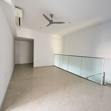 Bathroom in 4 BHK Independent House at Lodha Palava City Lakeshore Greens, Hedutane – for Rent