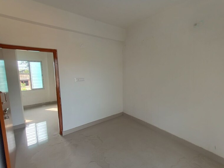 Room, madhyamgram 2 Bedroom 900 Sq.Ft. Apartment In Madhyamgram Kolkata 9726509