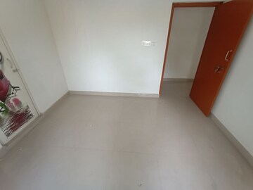 Room in 2 BHK Apartment at Madhyamgram – for Rent