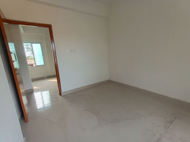 Room, barasat 2 Bedroom 900 Sq.Ft. Apartment In Barasat Kolkata 9726514