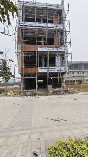 3 BHK Builder Floor – Exterior View View at BPTP District, Sector 81 - for Sale