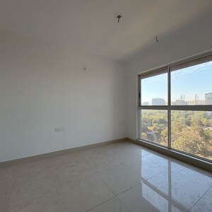 Room in 2.5 BHK Apartment at Lodha Codename Premier, Mangaon – for Rent