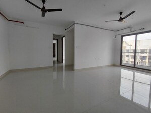 Room in  Apartment at Sunteck City Avenue 1, Goregaon West – for Rent
