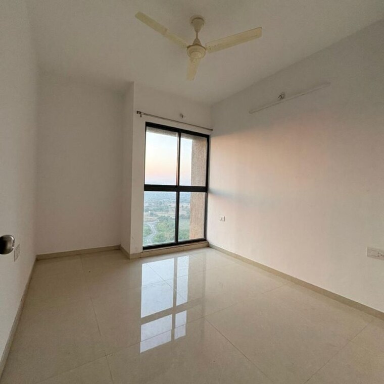 Room, lodha-palava-downtown-dombivli-east 2 Bedroom 585 Sq.Ft. Apartment In Taloja Bypass Road Thane 9726533