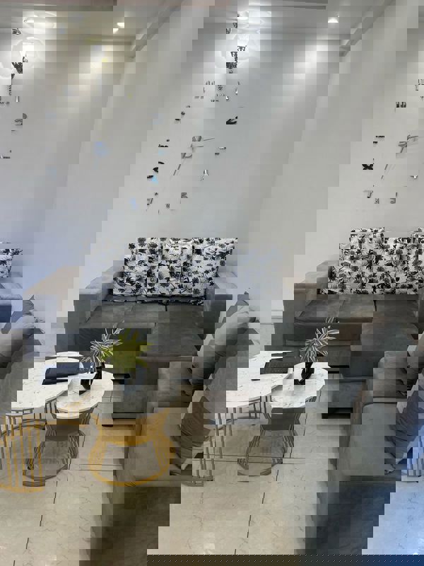 2 BHK 905 Sq.Ft. Apartment in Rishita Manhattan