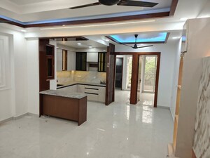 Parking in 3 BHK Apartment at ABA Ivy County, Sector 75 – for Rent
