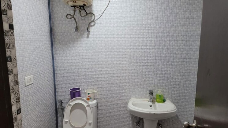 Bathroom, sushant golf city 2 Bedroom 1250 Sq.Ft. Apartment In Sushant Golf City Lucknow 9726571