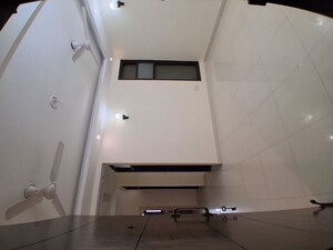 Room in 3 BHK Apartment at Andheria Mor Village – for Sale