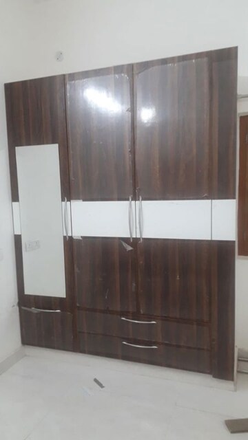 Furnished Amenities in 3.5 BHK Independent House at Emaar Gomti Greens, Gomti Nagar – for Rent