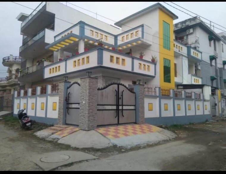 Exterior View, jakhan rajpur road 4 Bedroom 3000 Sq.Ft. Independent House In JakhaN Rajpur Road Dehradun 9726612