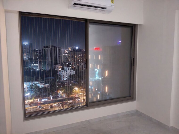 Room, bandra east 4 Bedroom 1400 Sq.Ft. Apartment In Bandra East Mumbai 9726619