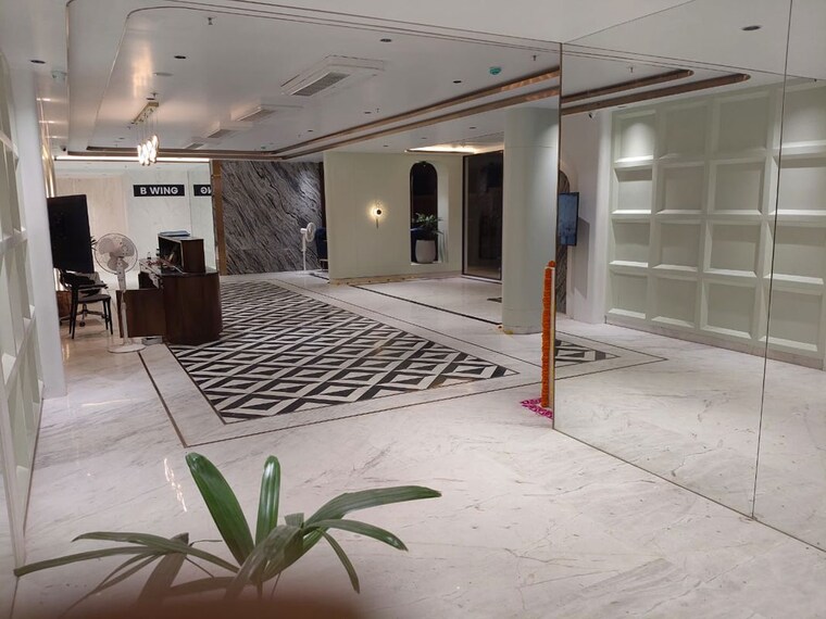  Parking, bandra east 4 Bedroom 1400 Sq.Ft. Apartment In Bandra East Mumbai 9726619