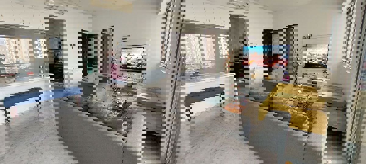 3 BHK + Pooja Room Apartment For Sale in Lodha Luxuria Priva